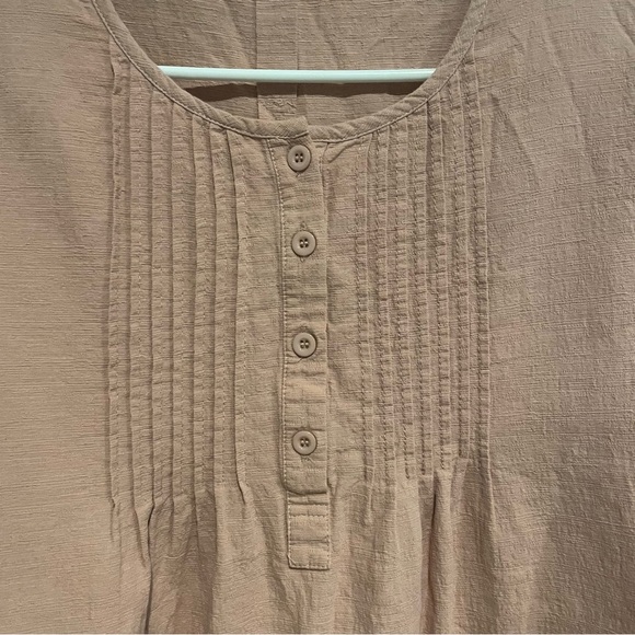 Minibee Mauve Pleated Blouse. Size M - Picture 2 of 6
